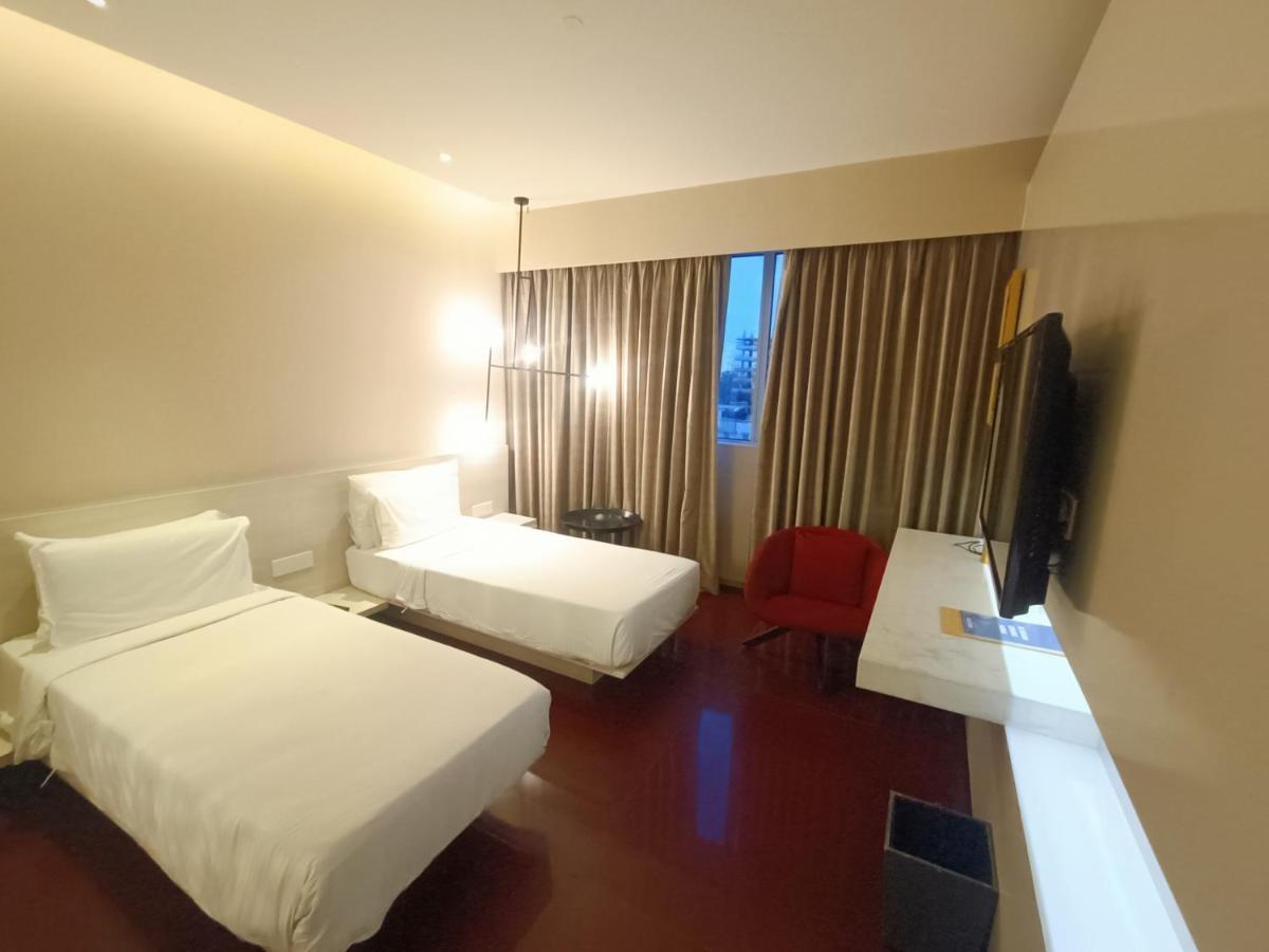Boulevard By Design Hotel Chennai Dış mekan fotoğraf